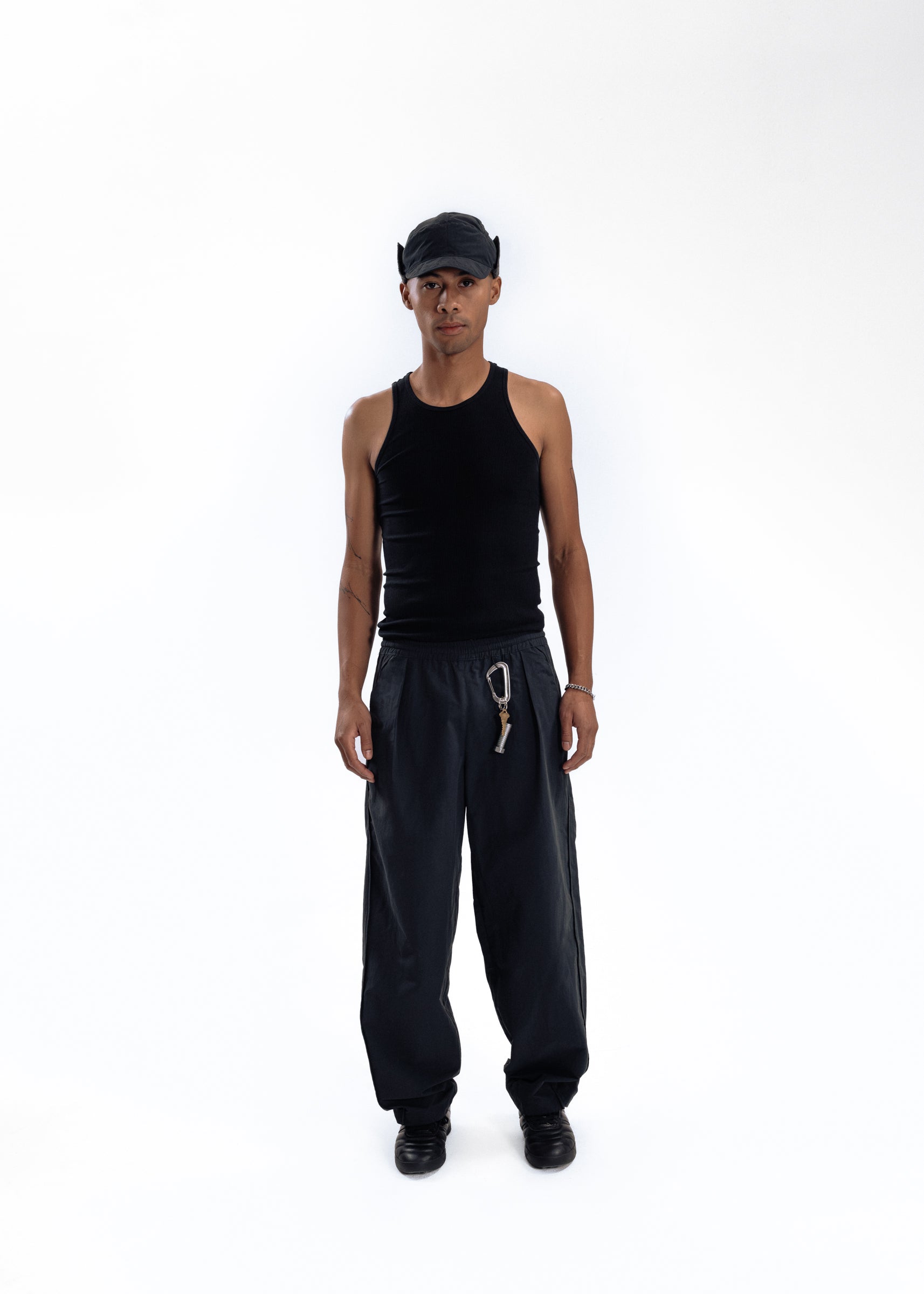 MITTE PANTS - GRAPHITE