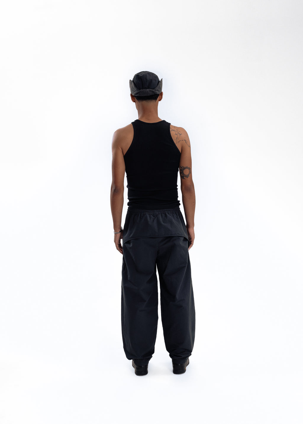 MITTE PANTS - GRAPHITE
