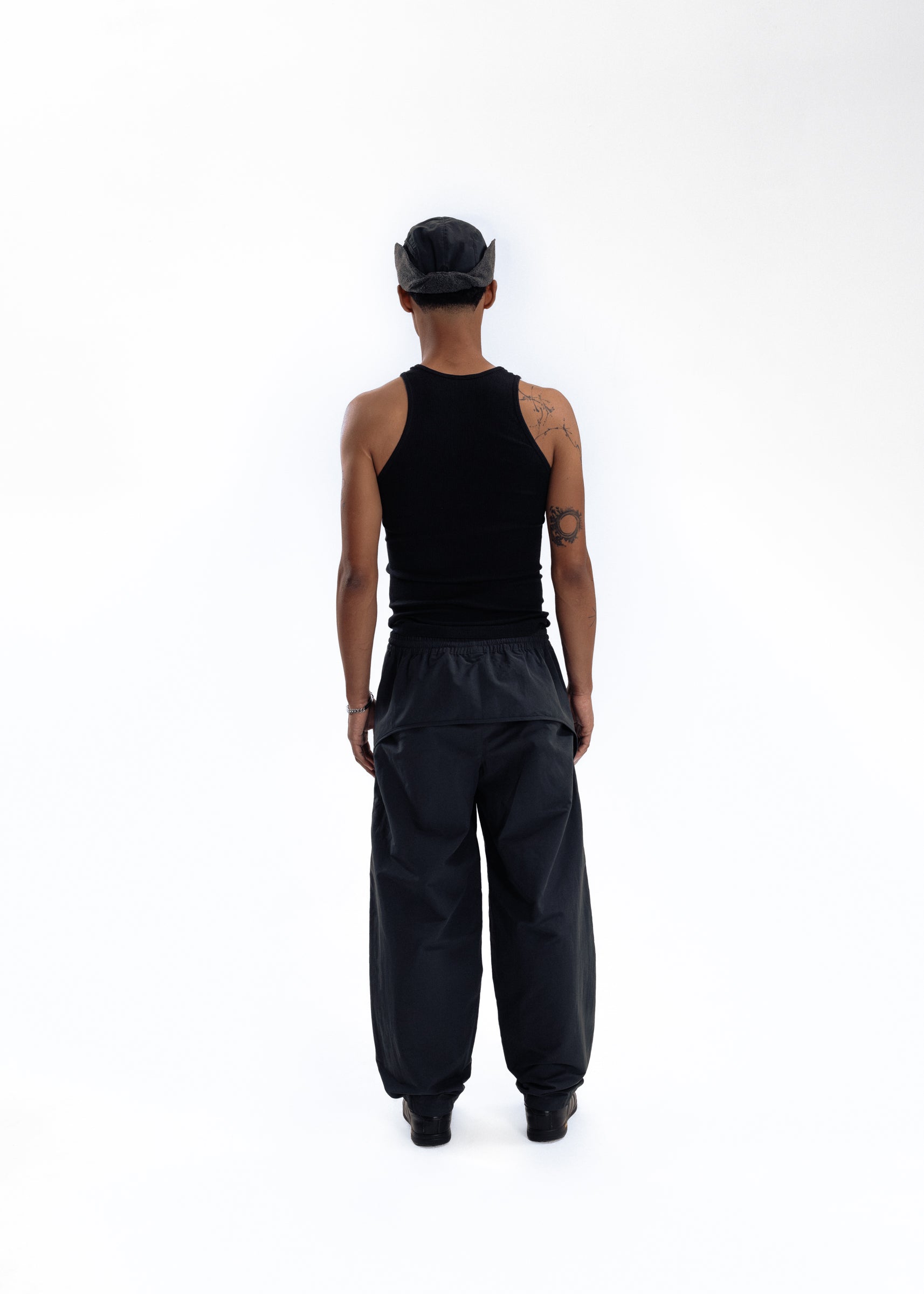 MITTE PANTS - GRAPHITE
