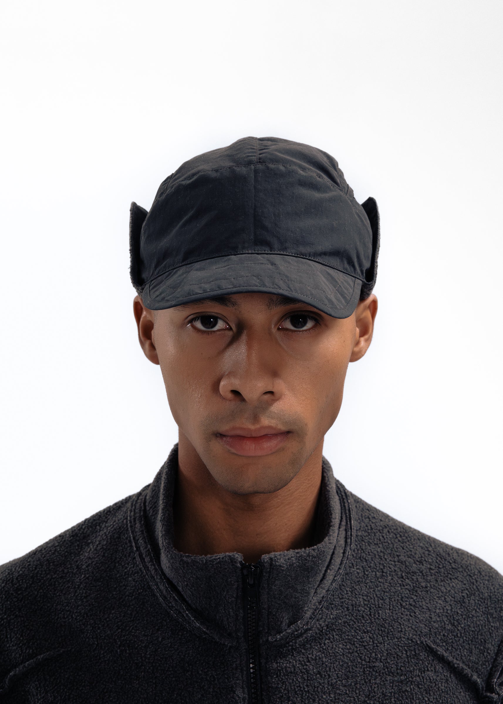 INSULATED MITTE CAP - GRAPHITE