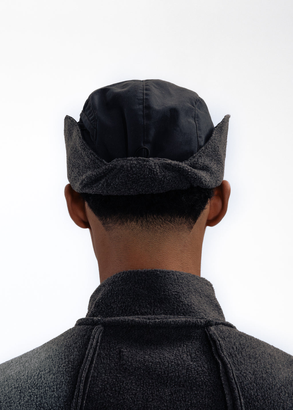 INSULATED MITTE CAP - GRAPHITE